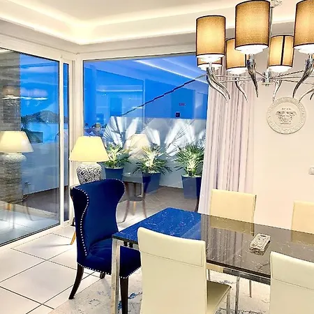 Mondrian Luxury &