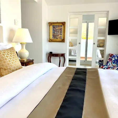 Mondrian Luxury &